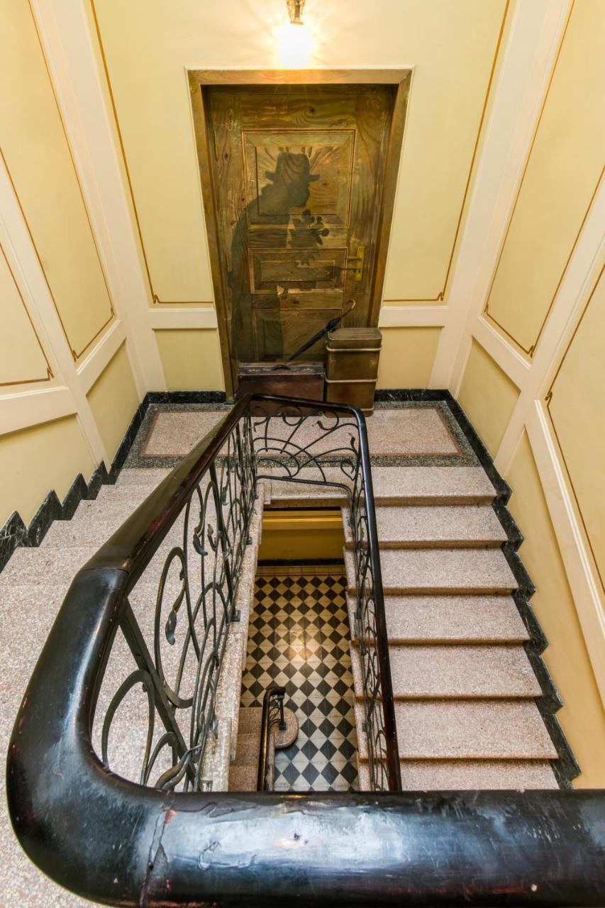 Emigrant Boutique Hotel Tiflis Exterior foto